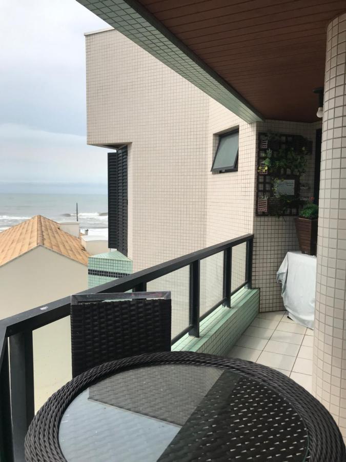 Lindo Apartamento Com Vista Para O Mar Matinhos Eksteriør bilde
