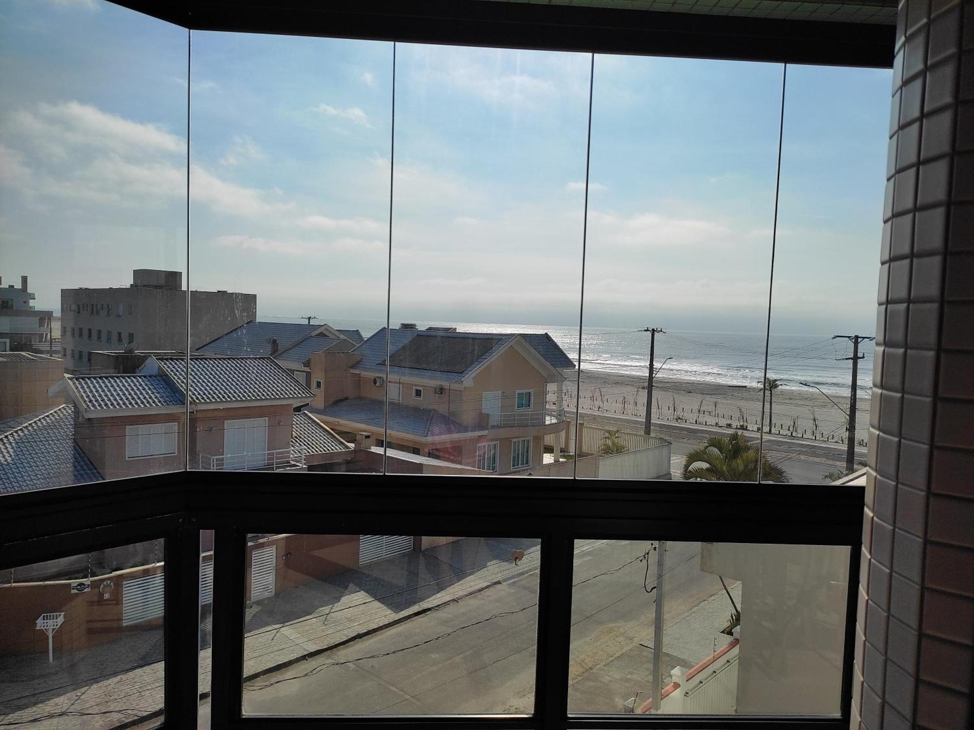 Lindo Apartamento Com Vista Para O Mar Matinhos Eksteriør bilde